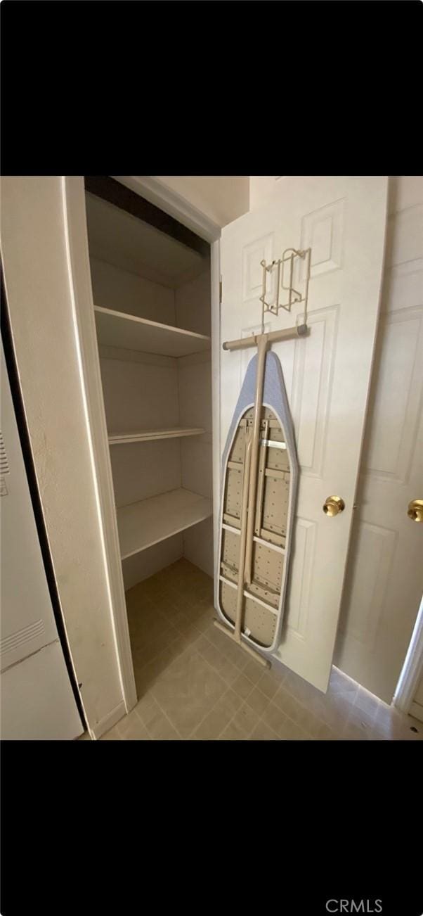 6117 Juniper Rd, Lake Isabella, CA 93240 - view of closet