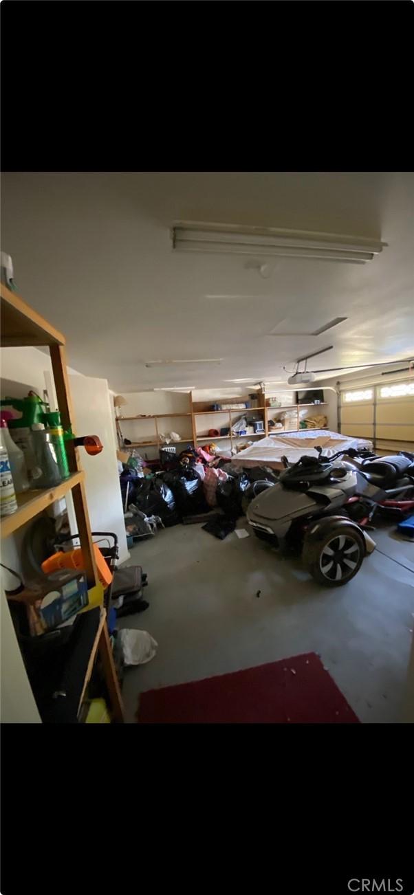 6117 Juniper Rd, Lake Isabella, CA 93240 - view of garage