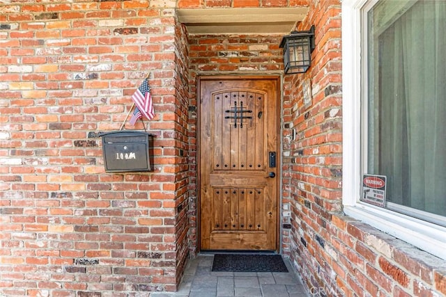 10444 Flowerdale Ct, Sun Valley, CA 91352 - doorway to property featuring brick siding