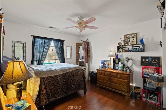 11 Maddie Ct, Chico, CA 95973 - bedroom with dark wood-style flooring, ceiling fan, and visible vents