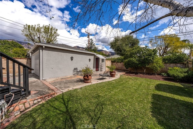 1492 Coolidge Ave, Pasadena, CA 91104 - view of yard featuring a patio and a fenced backyard