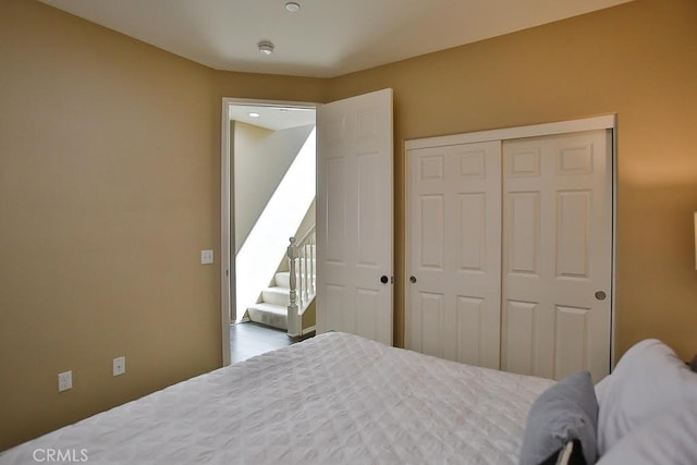 bedroom featuring a closet