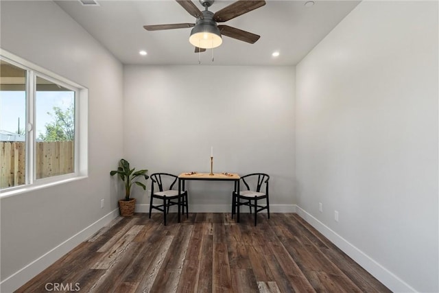 1924 Crandall Way, Paradise, CA 95969 - living area with wood finished floors, recessed lighting, baseboards, and a ceiling fan
