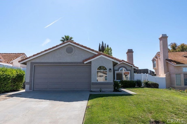 view of front facade featuring a garage, stucco siding, fence, a front lawn, and concrete driveway