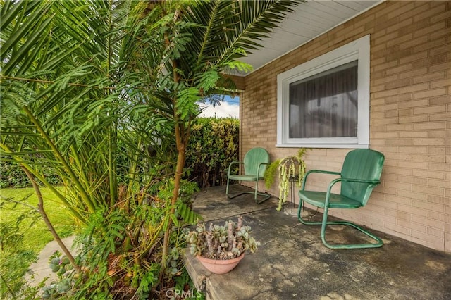 755 E 11th St, Pomona, CA 91766 - view of patio / terrace