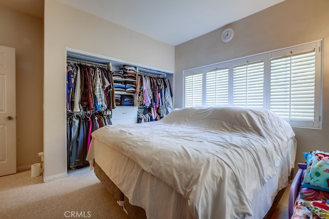 bedroom with carpet flooring
