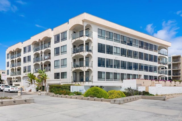4007 Everts St Unit 4H, Pacific Beach San Diego, CA 92109 - view of building exterior