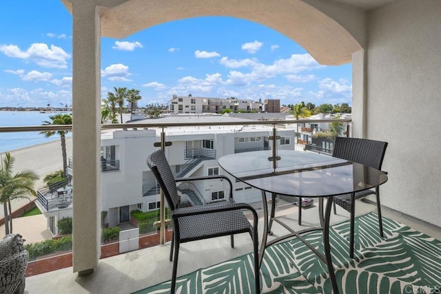4007 Everts St Unit 4H, Pacific Beach San Diego, CA 92109 - balcony featuring a water view