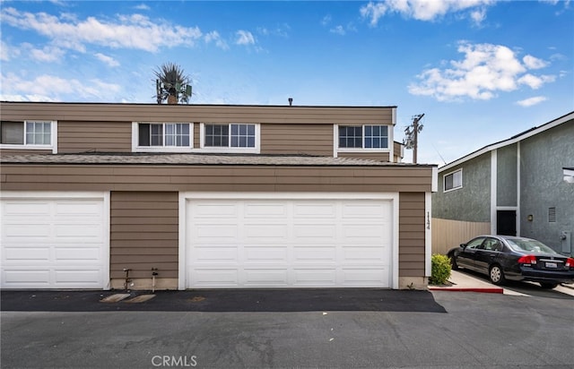 1144 N Lyman Ave, Covina, CA 91724 - garage with driveway