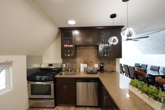 118 W Sherwood Blvd, Big Bear City, CA 92312 - photo 23