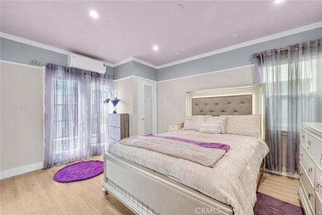 bedroom featuring light wood-style floors, a wall unit AC, ornamental molding, and recessed lighting