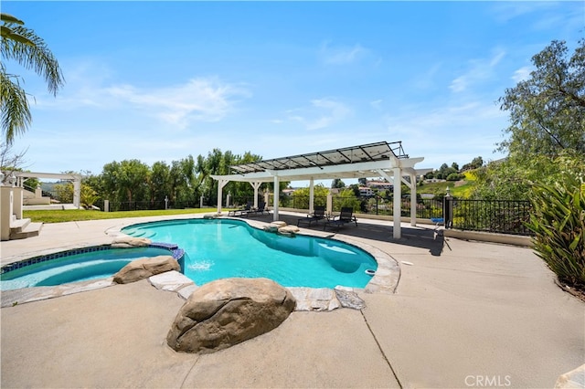 view of swimming pool featuring a pergola, a patio area, fence, and a pool with connected hot tub
