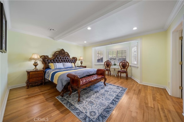 bedroom featuring light wood-style flooring, ornamental molding, baseboards, and recessed lighting