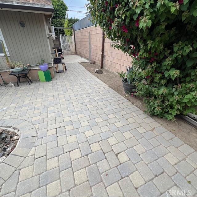 11406 Christy Ave, Sylmar, CA 91342 - view of patio with fence private yard