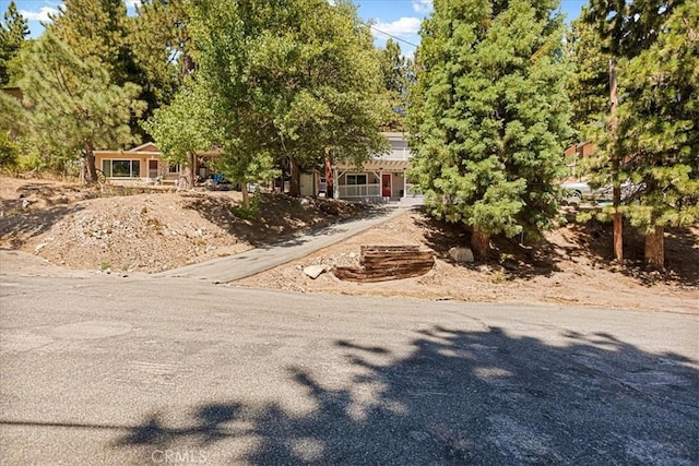 30964 Summit Dr, Running Springs, CA 92382 - view of front facade