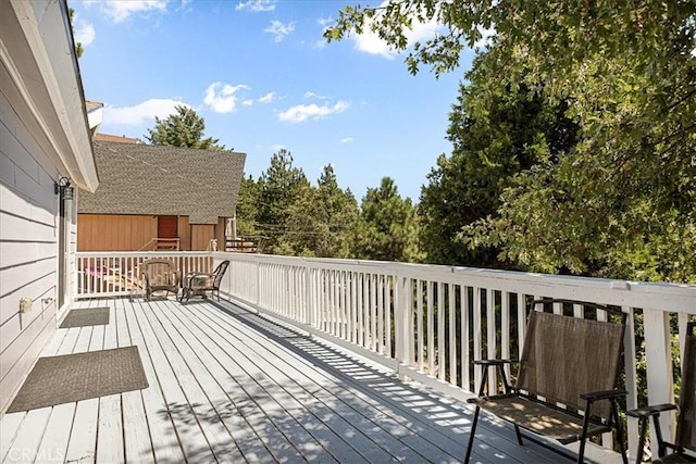 30964 Summit Dr, Running Springs, CA 92382 - view of wooden deck