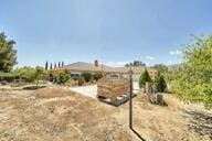 9975 Custer Ave, Lucerne Valley, CA 92356 - view of front facade