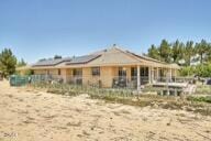 9975 Custer Ave, Lucerne Valley, CA 92356 - view of front facade