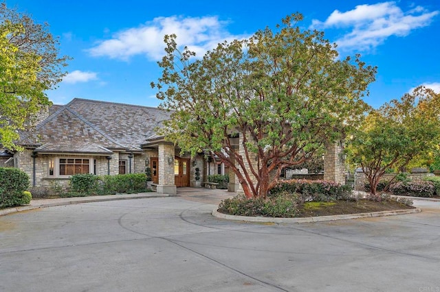 4033 Keri Way, Fallbrook, CA 92028 - view of front of home with stone siding and a high end roof