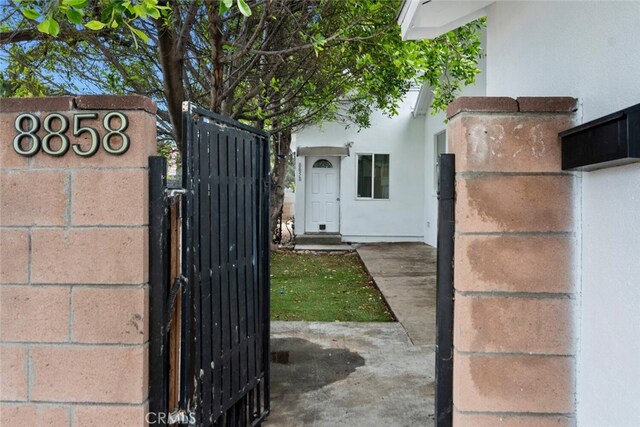 8856 Fullbright Ave, Winnetka, CA 91306 - exterior space