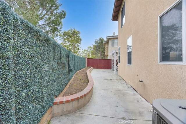 2216 Jeans Ct, Signal Hill, CA 90755 - photo 57