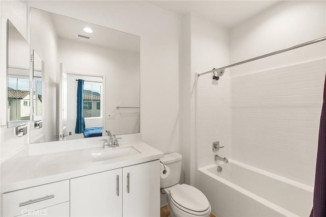 45477 Calle Cirros, Temecula, CA 92592 - bathroom with toilet, bathtub / shower combination, and vanity