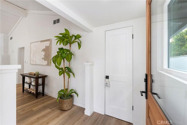 5121 Beachcomber St, Oxnard, CA 93035 - entrance foyer with light wood-type flooring and baseboards