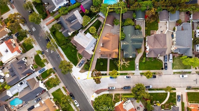 bird's eye view featuring a residential view