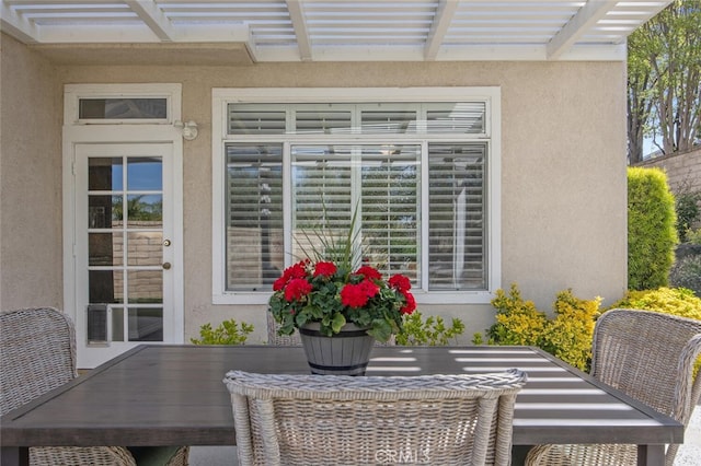 exterior space featuring outdoor dining area