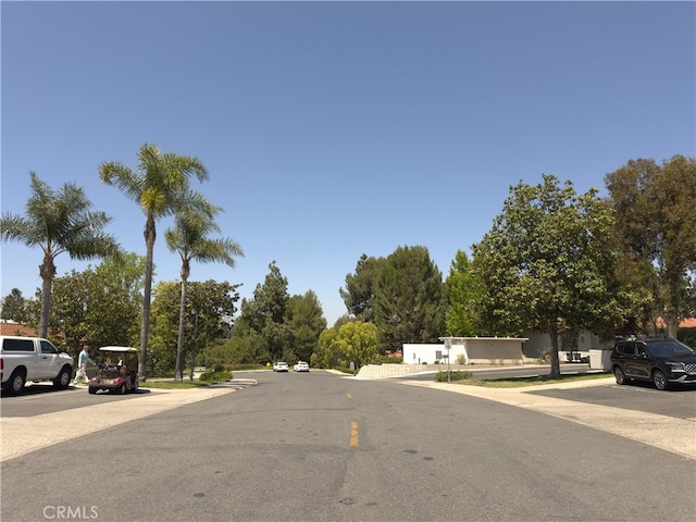 661 Avenida Sevilla Unit O, Laguna Woods, CA 92637 - view of asphalt street