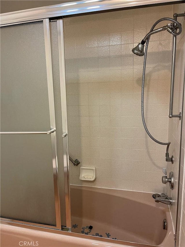 661 Avenida Sevilla Unit O, Laguna Woods, CA 92637 - full bath featuring bath / shower combo with glass door