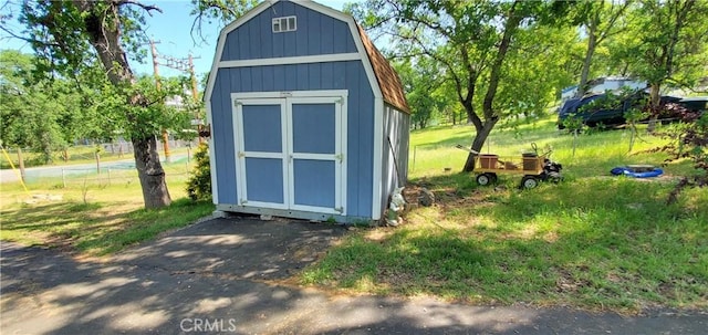16937 Stagecoach Rd, Corning, CA 96021 - view of shed featuring fence