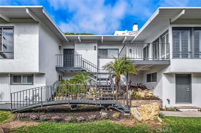 2516 Bayside Dr, Corona Del Mar, CA 92625 - view of home's community with stairs