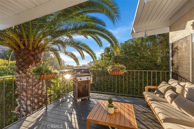 2516 Bayside Dr, Corona Del Mar, CA 92625 - exterior space with area for grilling and an outdoor hangout area