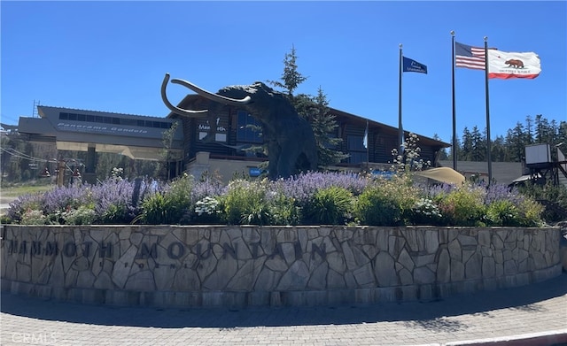 24 Tyrol Ln Unit 103, Mammoth Lakes, CA 95346 - view of building exterior