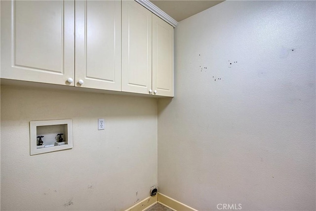 24932 Normans Way, Calabasas, CA 91302 - laundry area featuring cabinet space and washer hookup