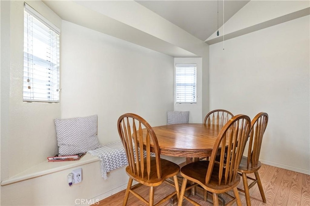 41 Thomas Ct, Templeton, CA 93465 - dining area featuring light wood-style floors and lofted ceiling