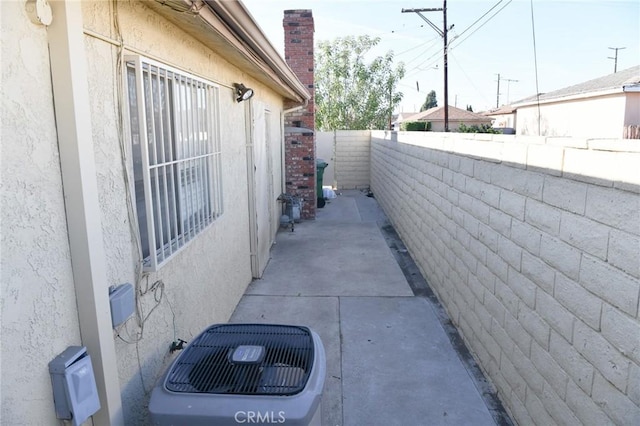 12026 York Ave, Hawthorne, CA 90250 - view of side of property with stucco siding and a fenced backyard