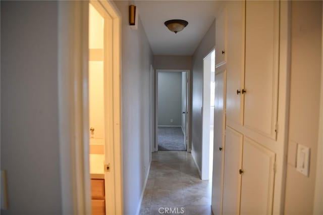 12026 York Ave, Hawthorne, CA 90250 - hall featuring baseboards