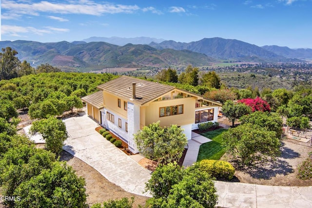 6860 Worth Way, Camarillo, CA 93012 - drone / aerial view with a mountain view