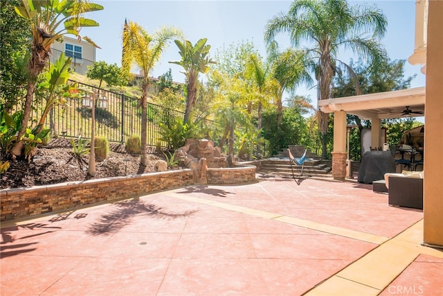 1550 Hibiscus Ave, Azusa, CA 91702 - view of patio with fence and a ceiling fan
