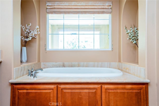 1550 Hibiscus Ave, Azusa, CA 91702 - bathroom featuring a bath