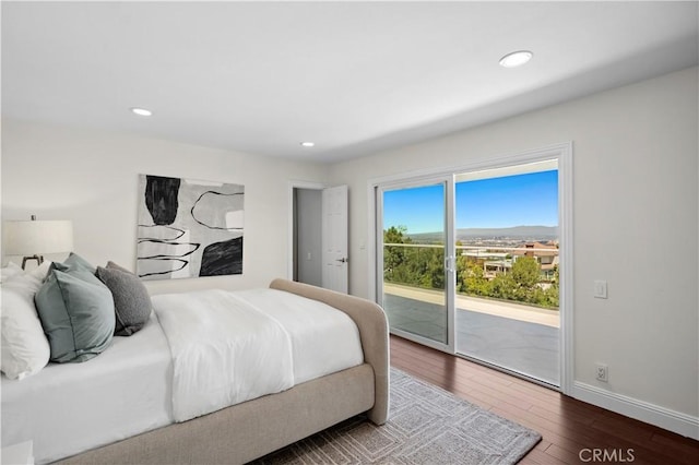 66 Drakes Bay Dr, Corona Del Mar, CA 92625 - bedroom featuring access to outside, wood finished floors, baseboards, and recessed lighting