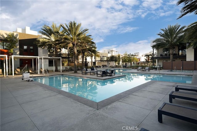 430 Transport, Tustin, CA 92782 - community pool with a patio area