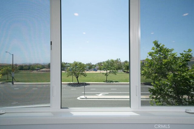 430 Transport, Tustin, CA 92782 - detailed view