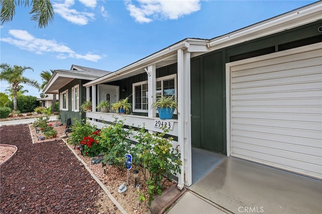 29423 Pebble Beach Dr, Menifee, CA 92586 - view of home's exterior with covered porch