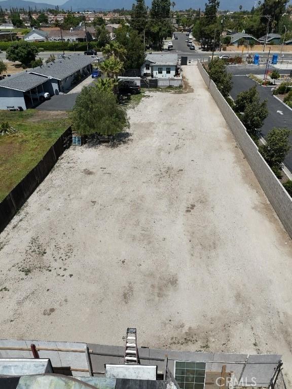 135 W Randall Ave, Rialto, CA 92376 - drone / aerial view with a residential view