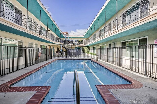 1101 E Ocean Blvd Unit 14, Long Beach, CA 90802 - community pool with fence