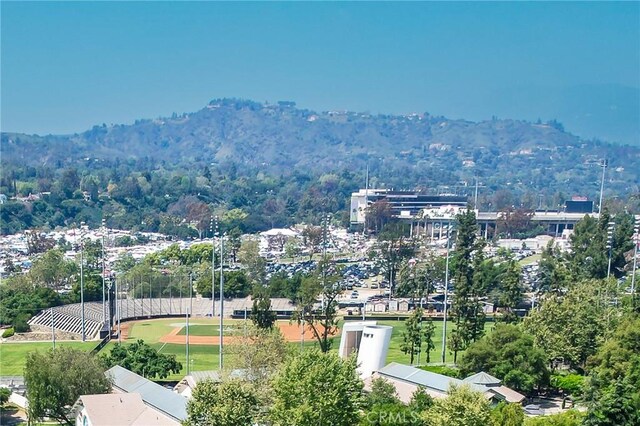 521 Fremont Dr, Pasadena, CA 91103 - view of mountain backdrop