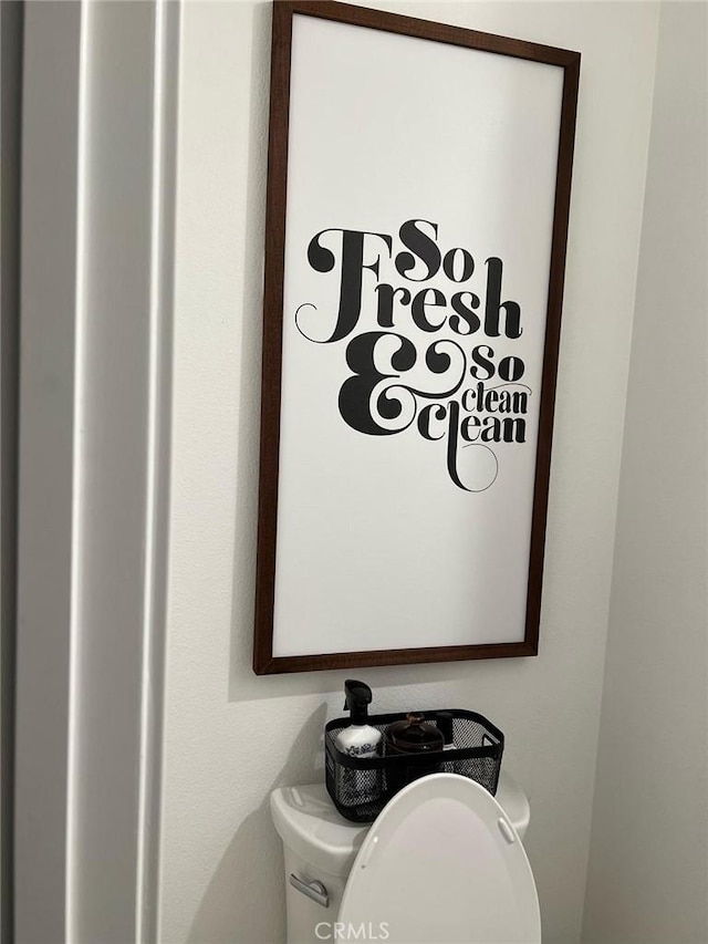 267 N N Magnolia Ave Unit 2, Anaheim, CA 92801 - interior details featuring toilet